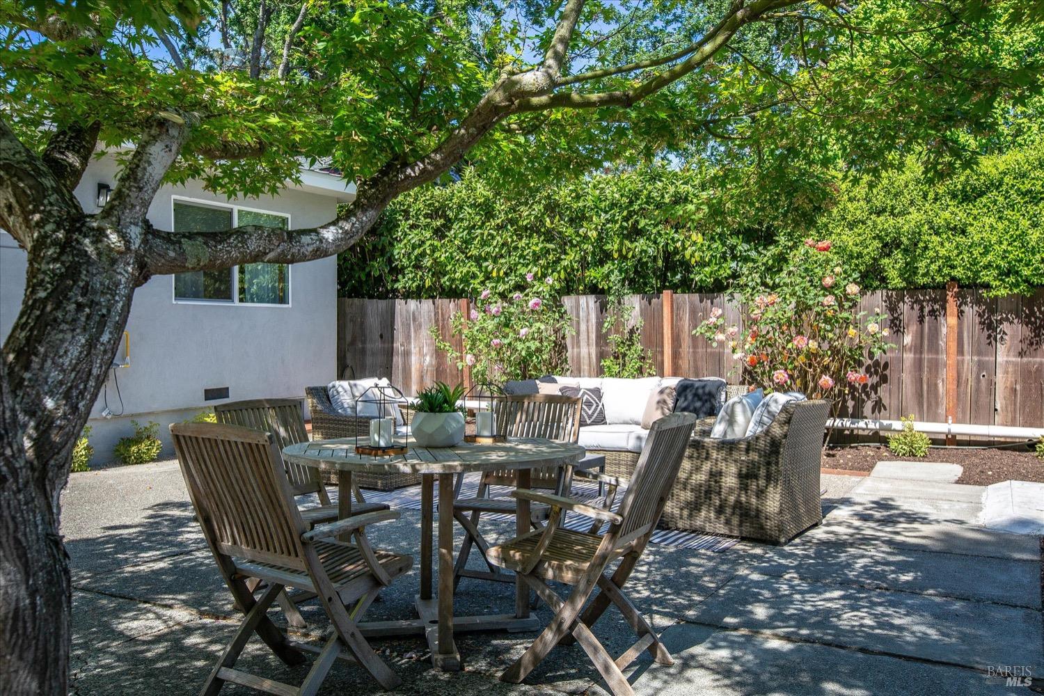75 Bolinas Ave