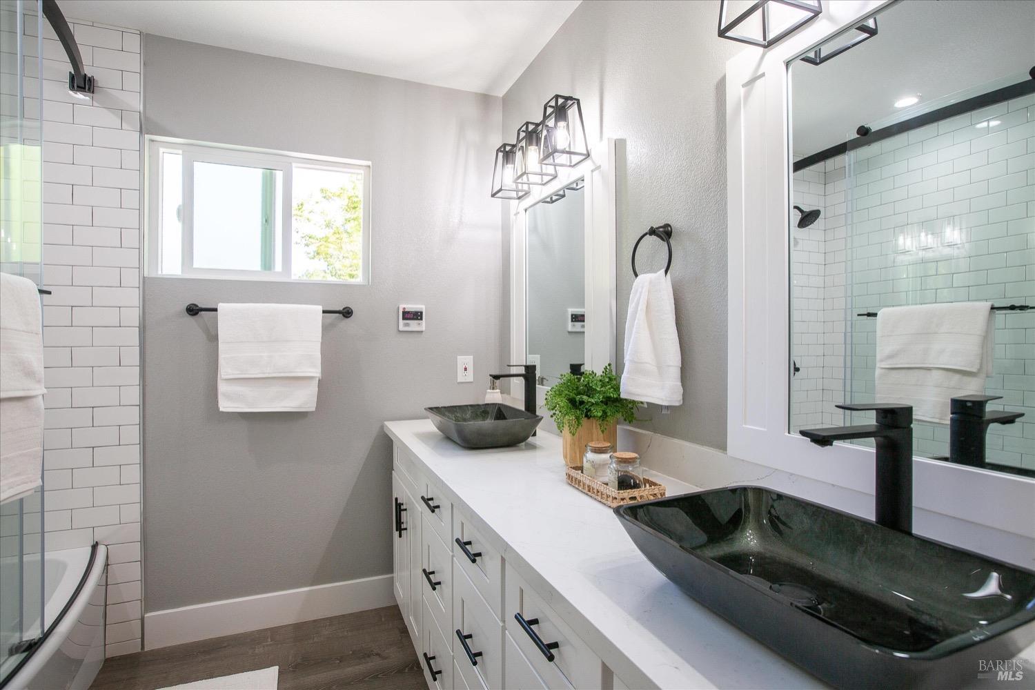 75 Bolinas Ave