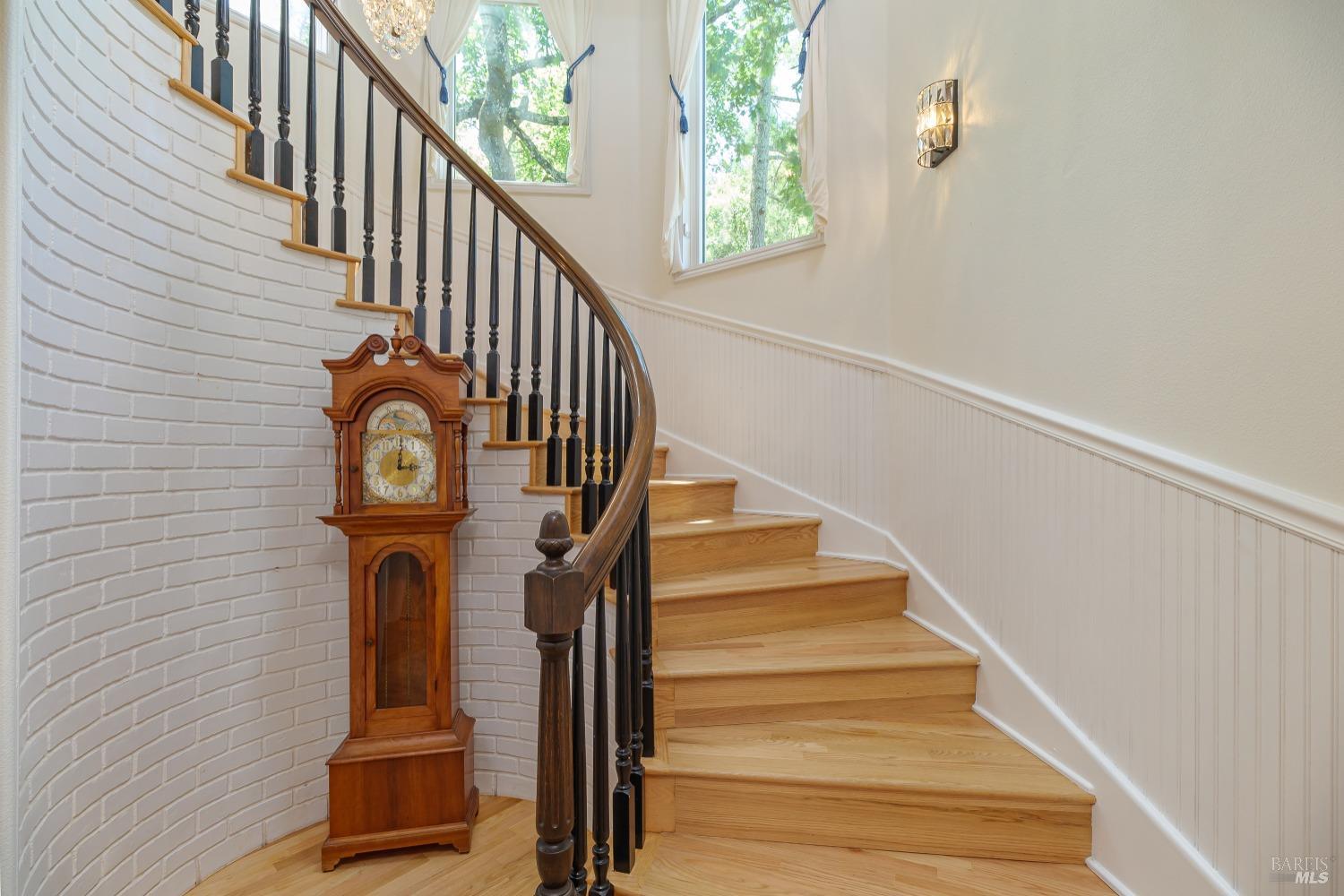 1362-1362 Manzanita Ct