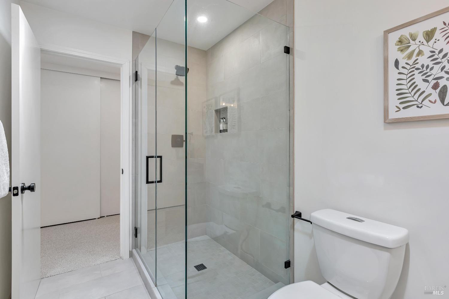 8 Esquire Ct