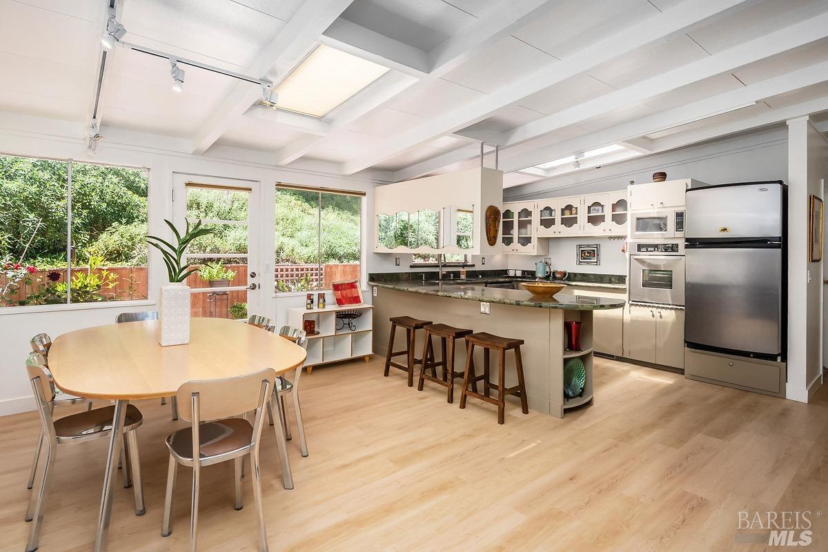 317 Sausalito St