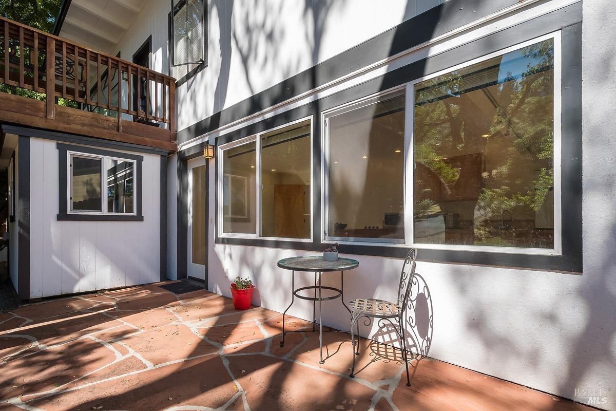 317 Sausalito St
