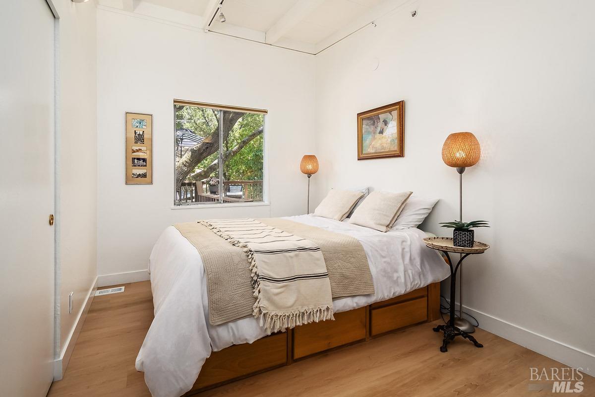 317 Sausalito St