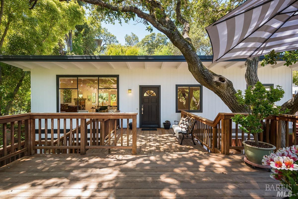 317 Sausalito St