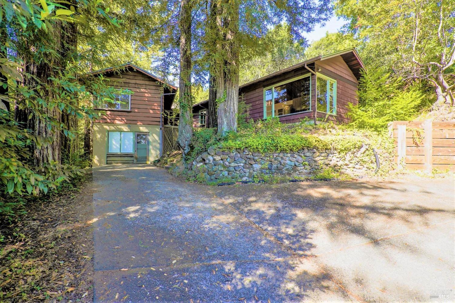 90 Upper Briar Rd