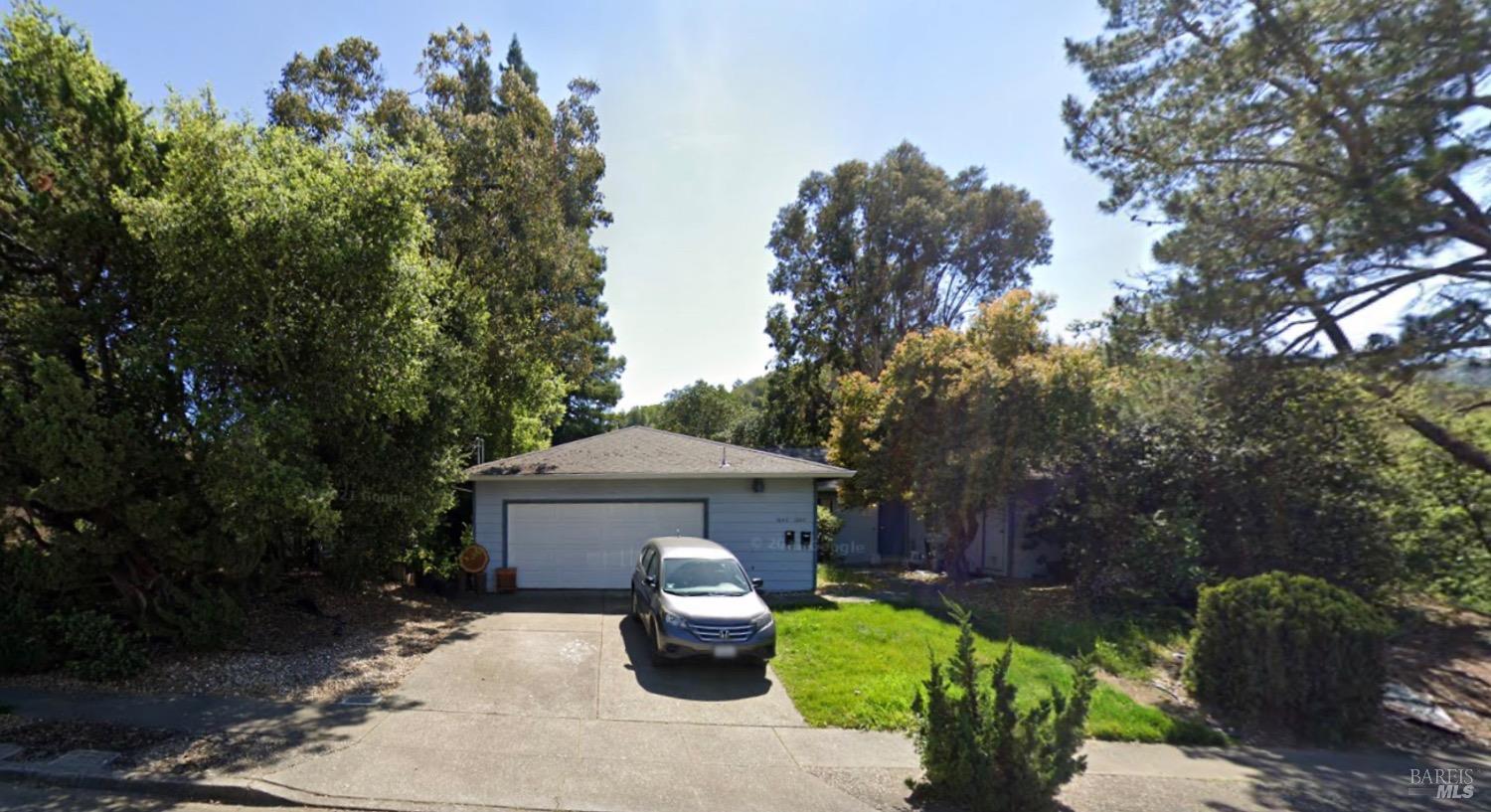 1645 Merritt Dr