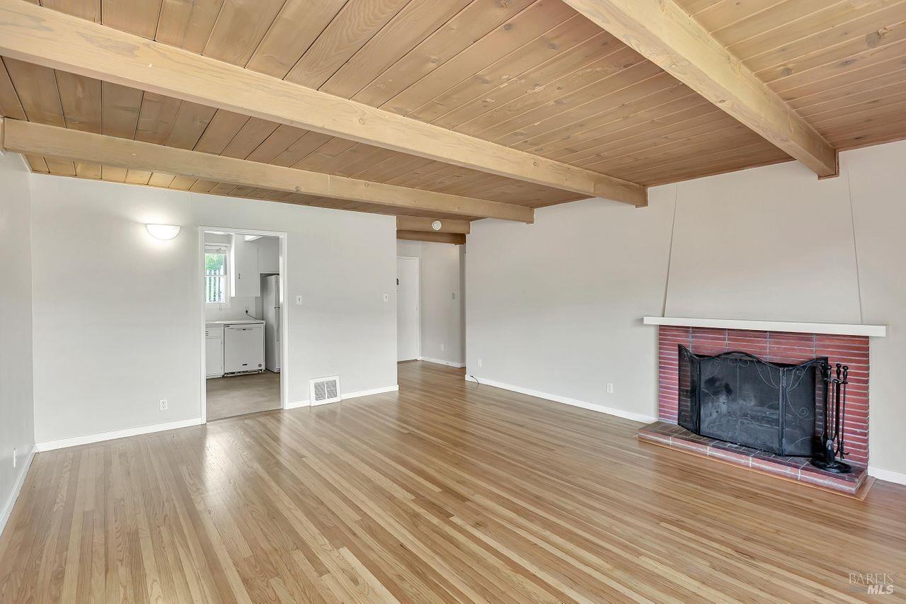 129 Richardson Dr