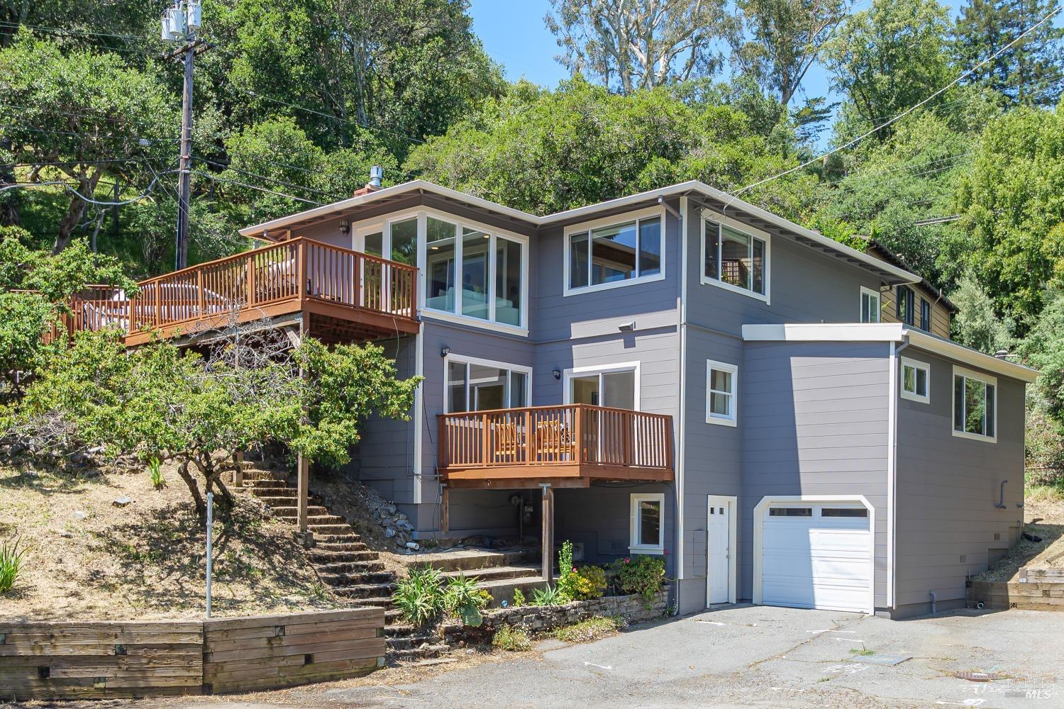152 Reservoir Rd