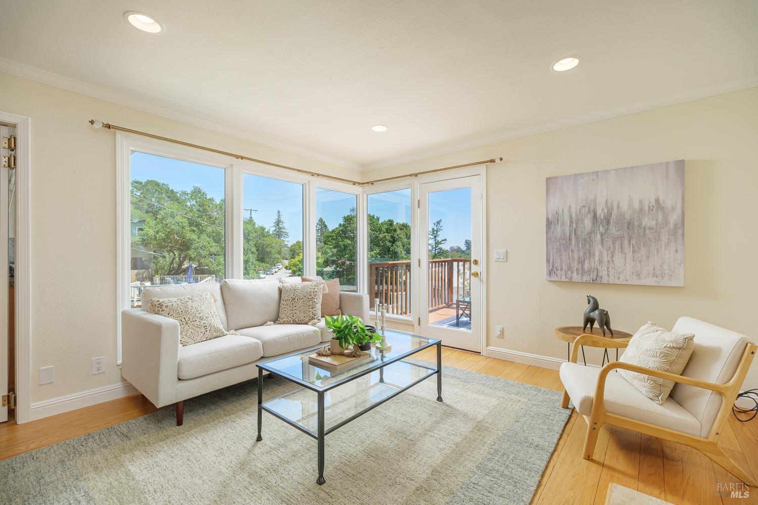 152 Reservoir Rd