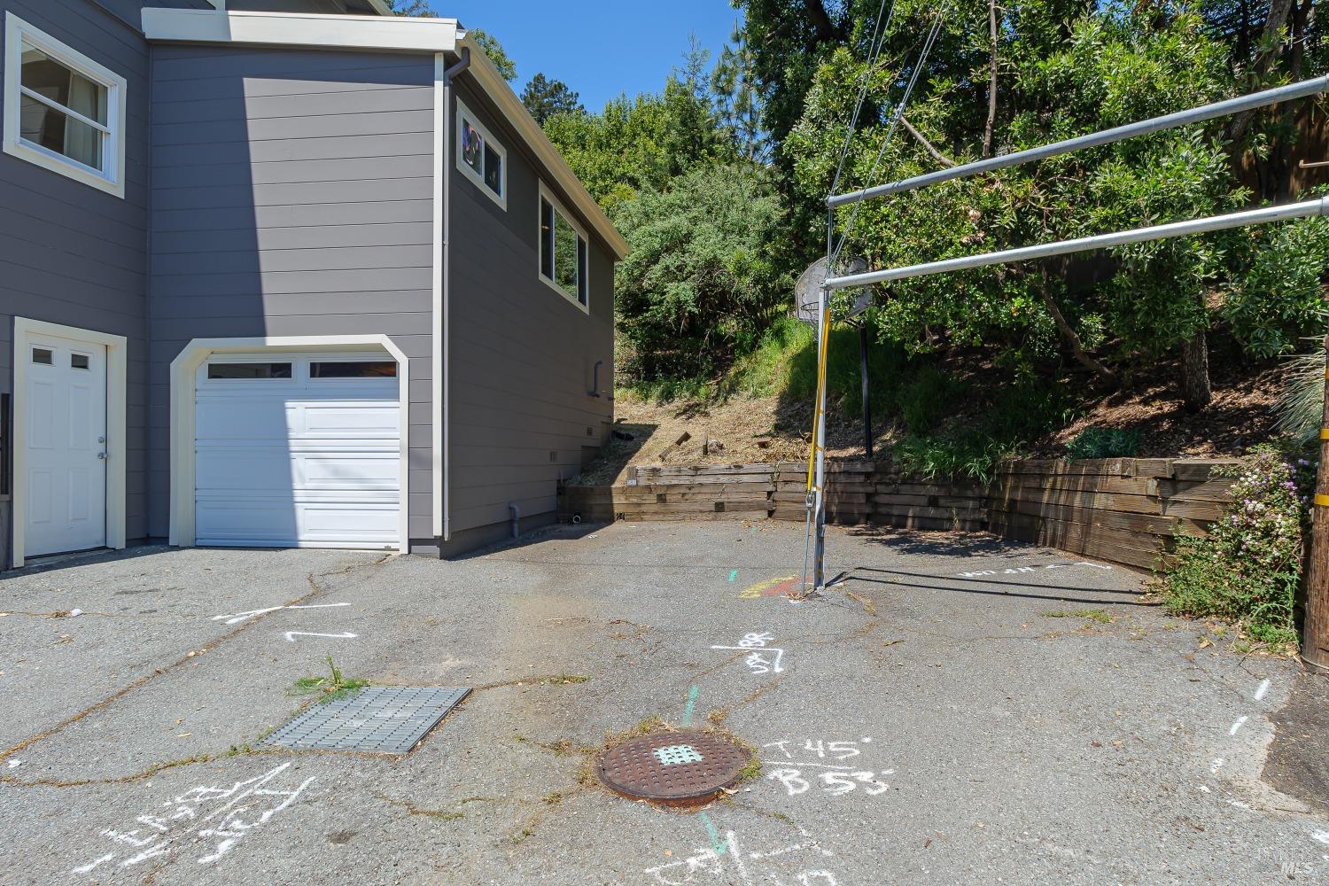 152 Reservoir Rd