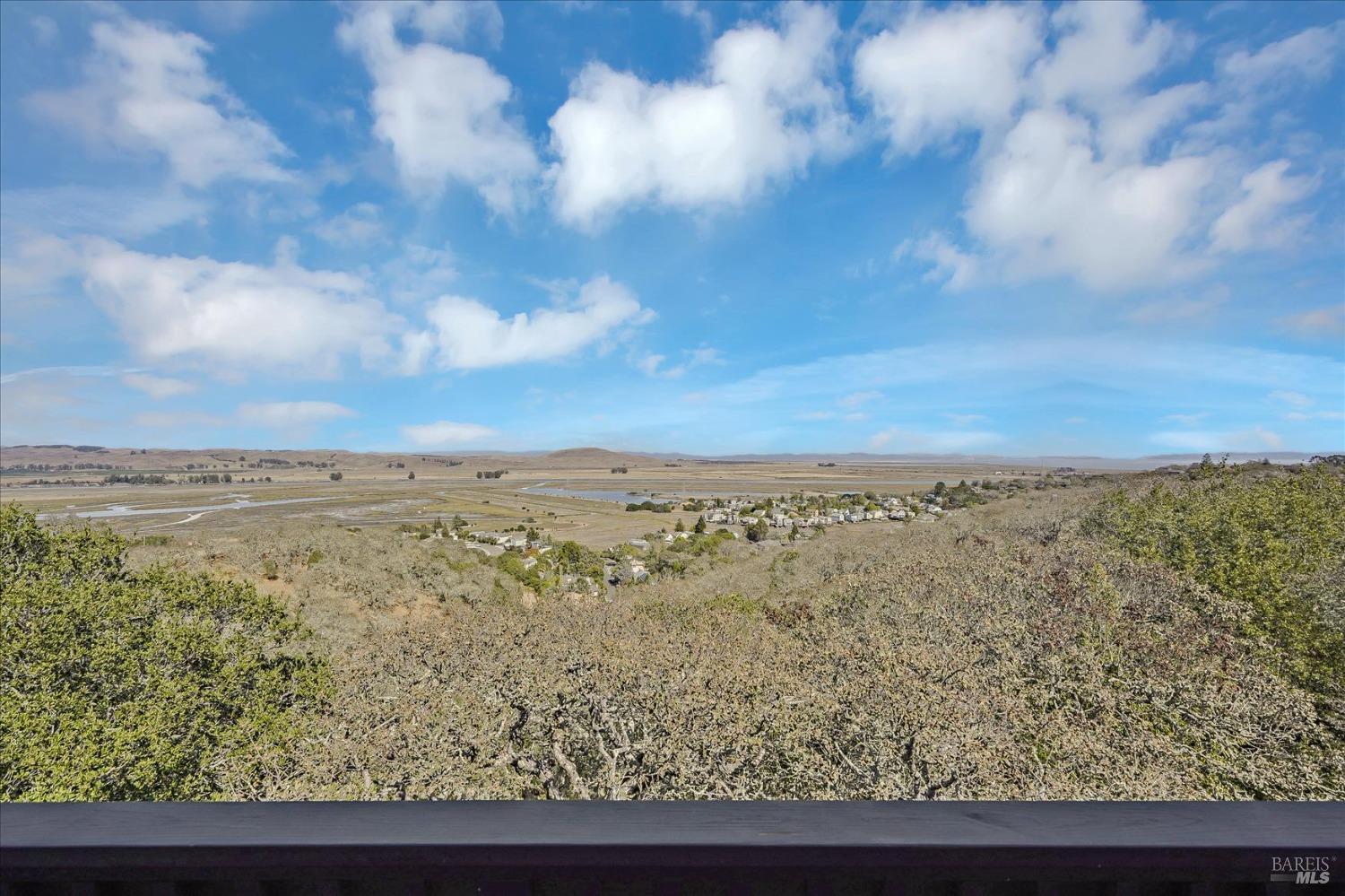 155 Cerro Crest Dr