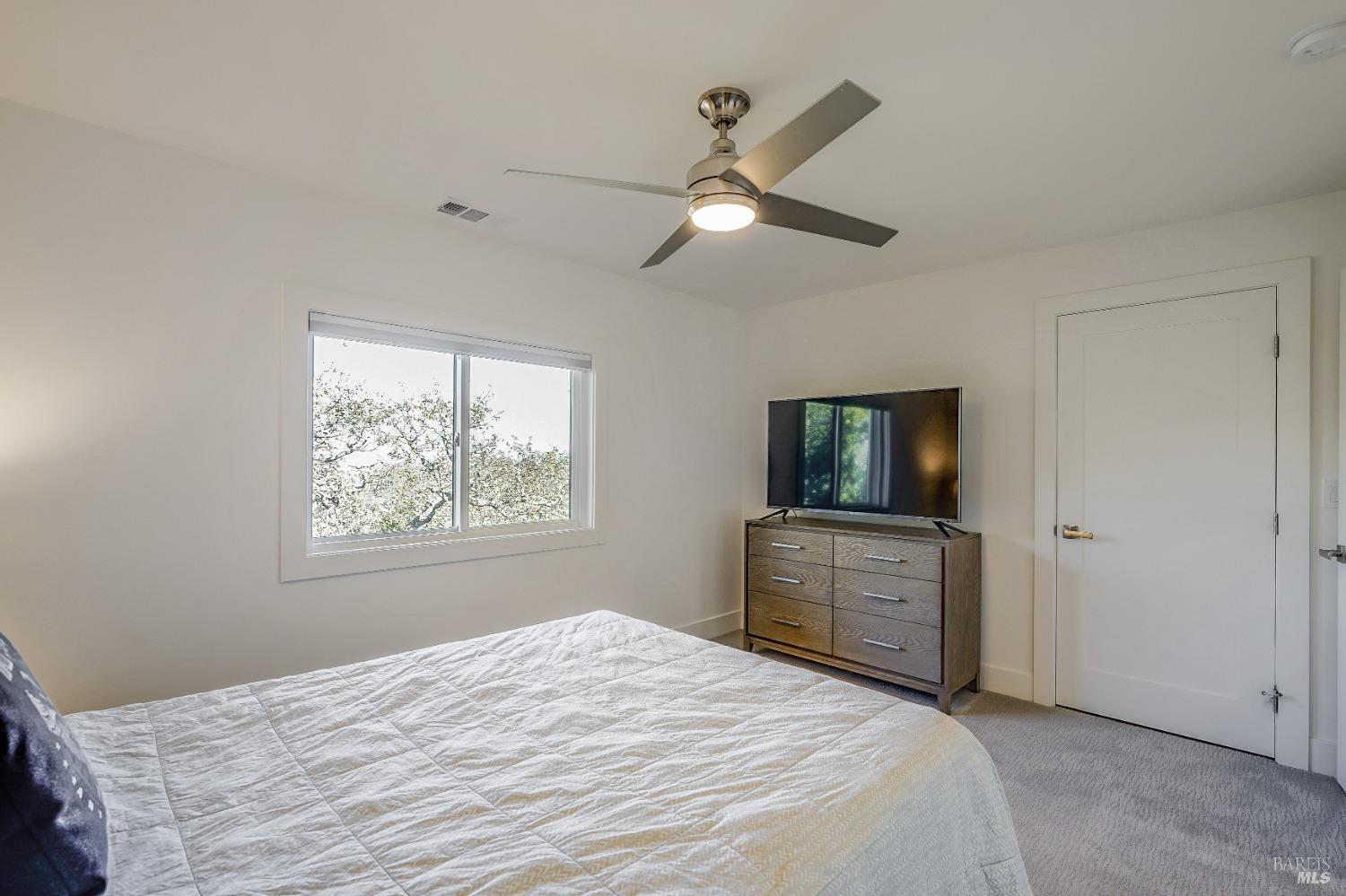 155 Cerro Crest Dr