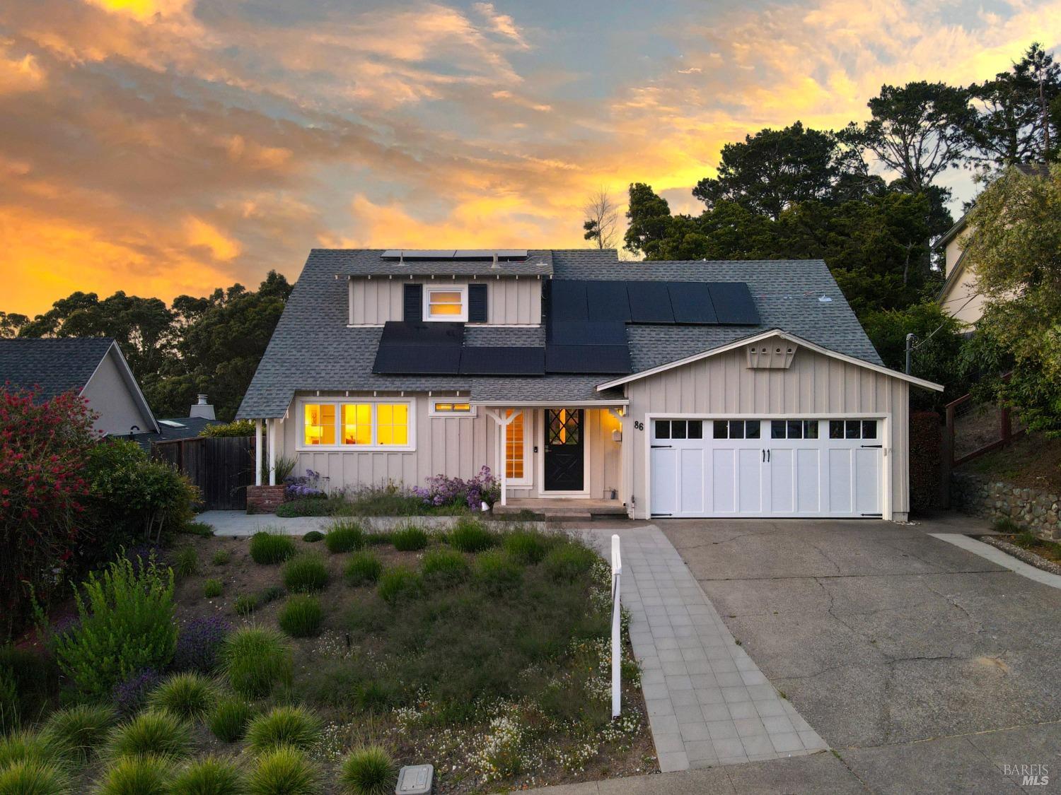 86 Granada Dr