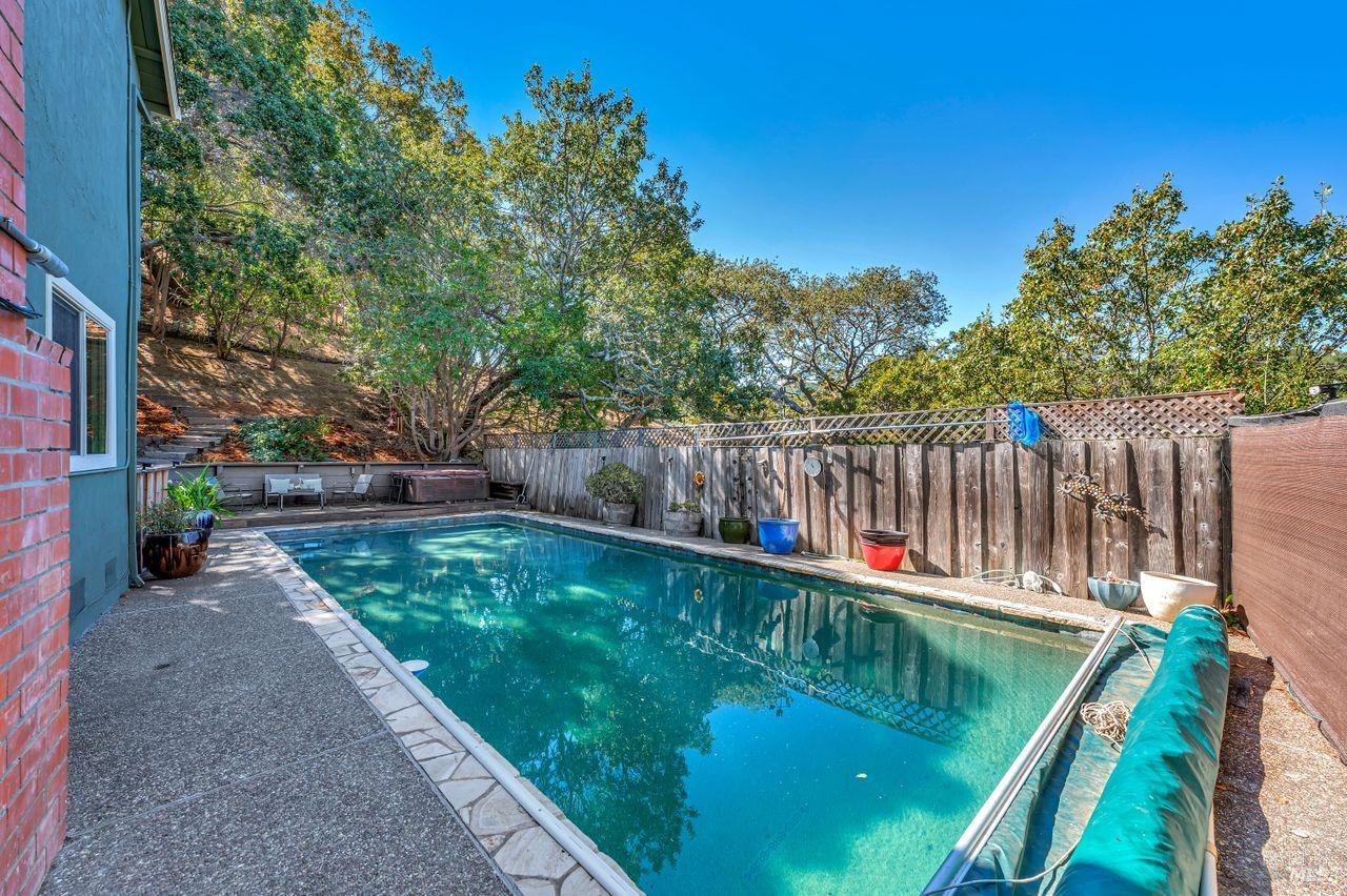 132 Santa Maria Dr