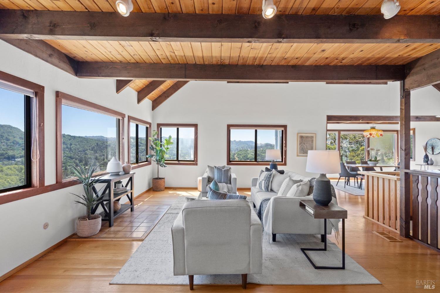 415 Sequoia Dr