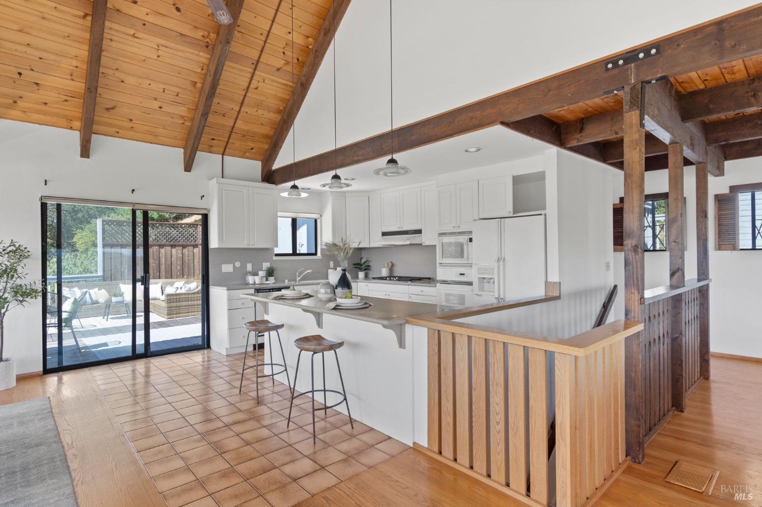 415 Sequoia Dr