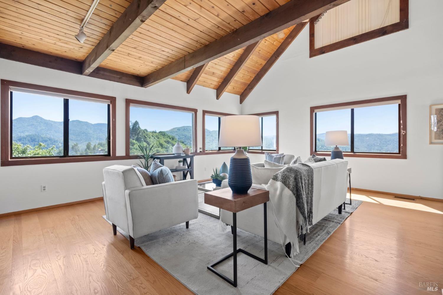 415 Sequoia Dr