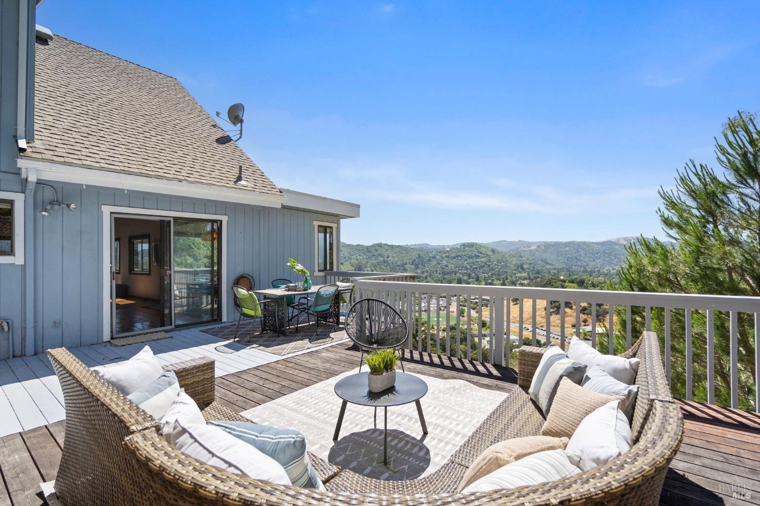 415 Sequoia Dr