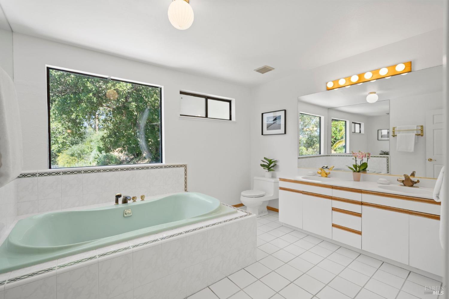 415 Sequoia Dr