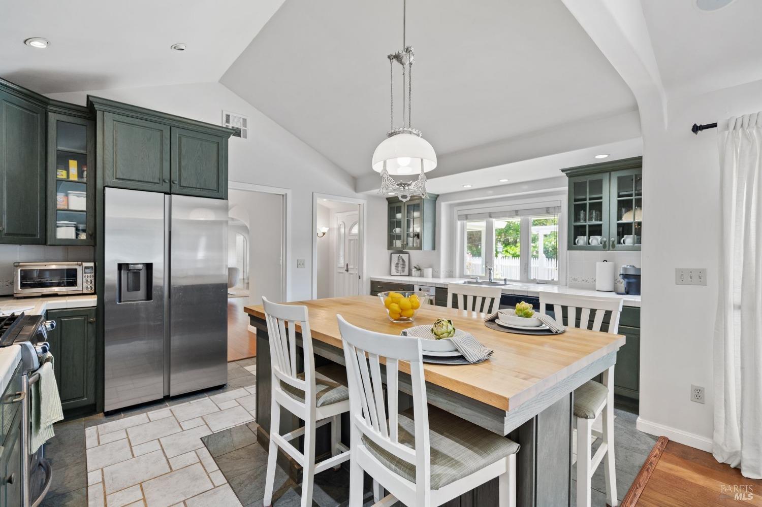 151 Deer Hollow Rd