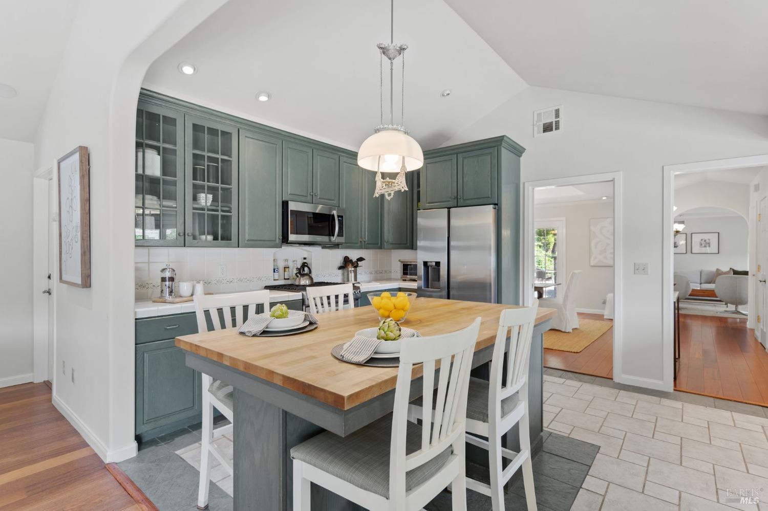 151 Deer Hollow Rd