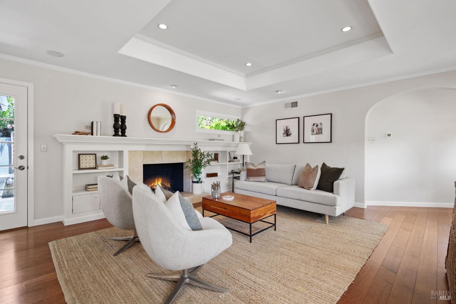 151 Deer Hollow Rd
