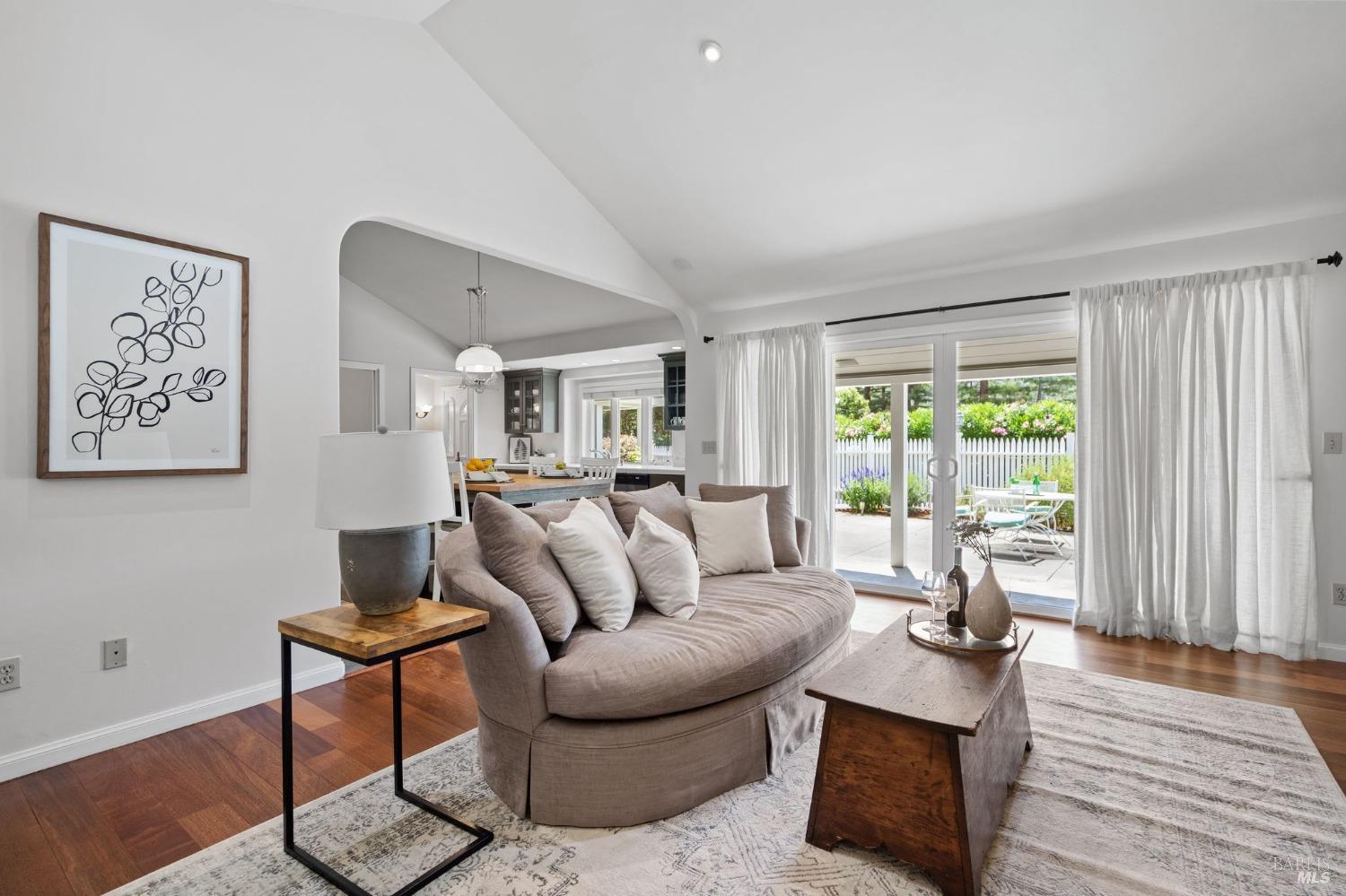 151 Deer Hollow Rd