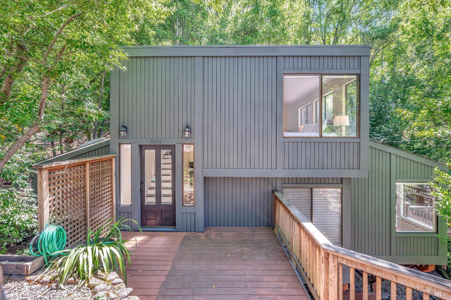 280 Oakcrest Rd