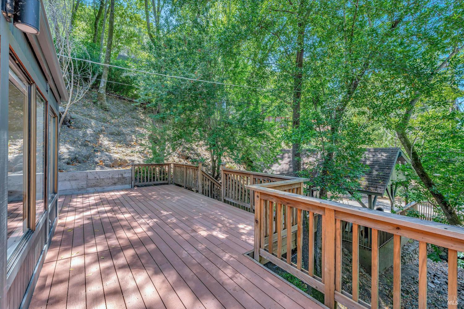 280 Oakcrest Rd