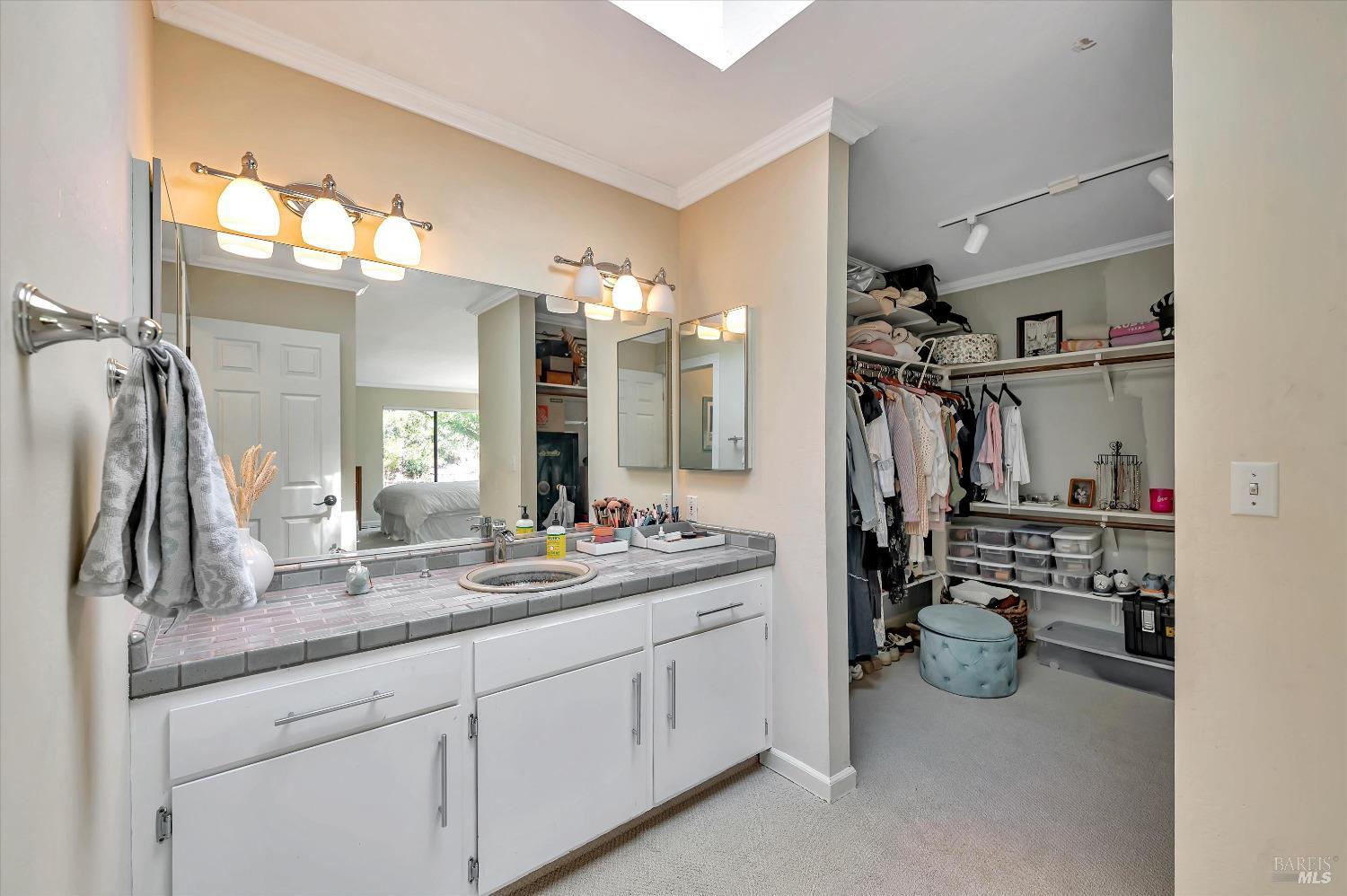 280 Oakcrest Rd
