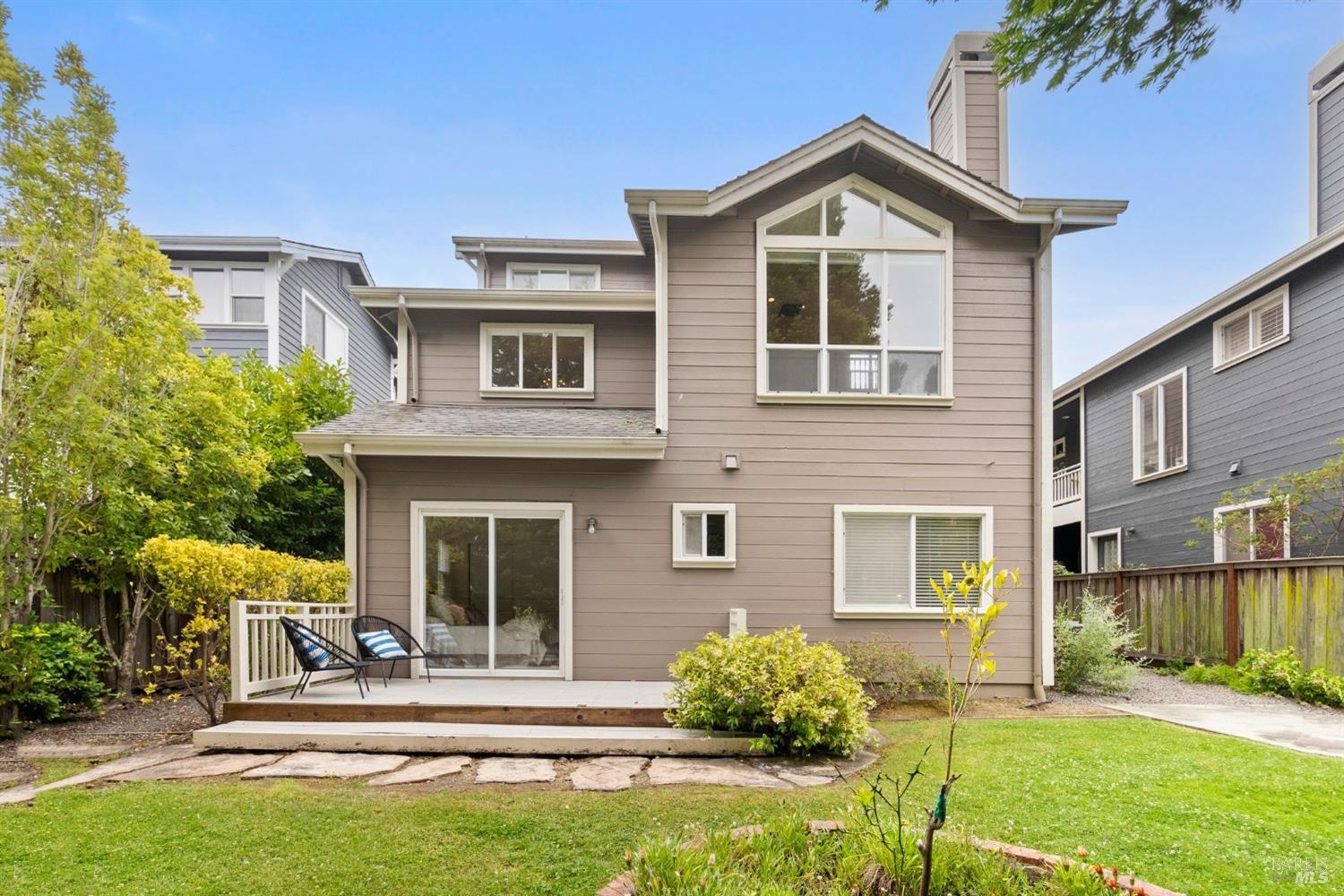 19 Madera Del Presidio Dr