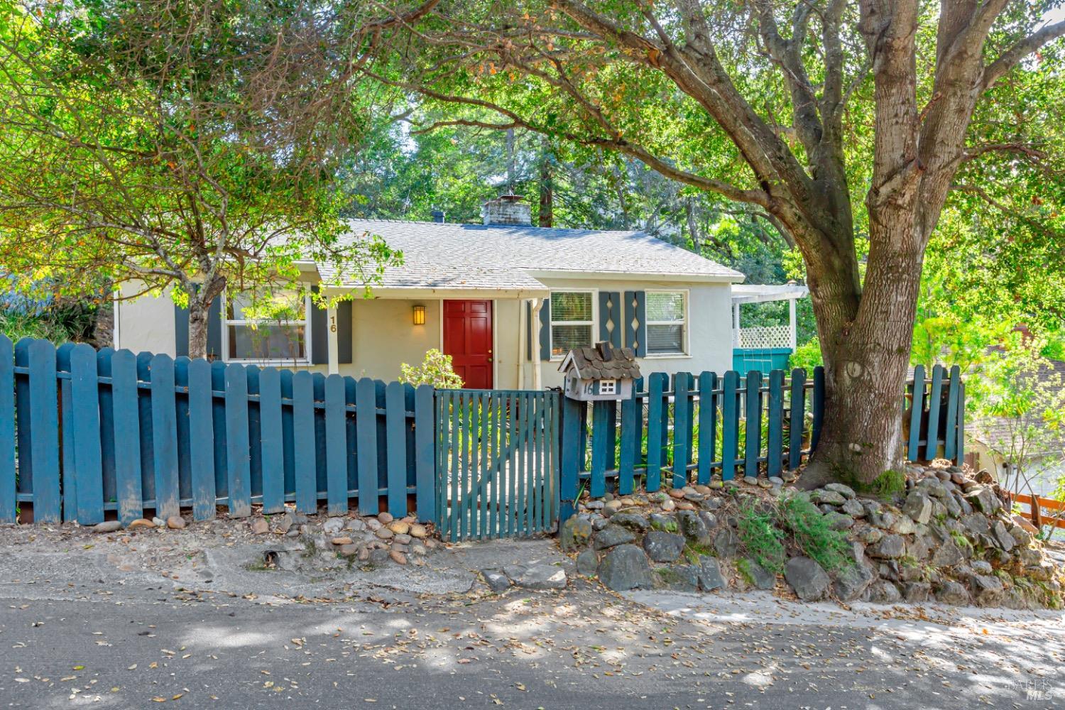 16 Traxler Road