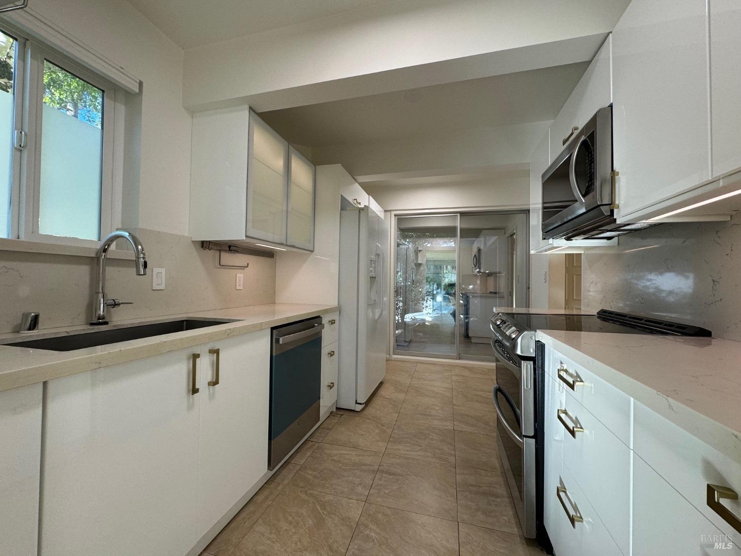 320 Via Casitas Unit: #108