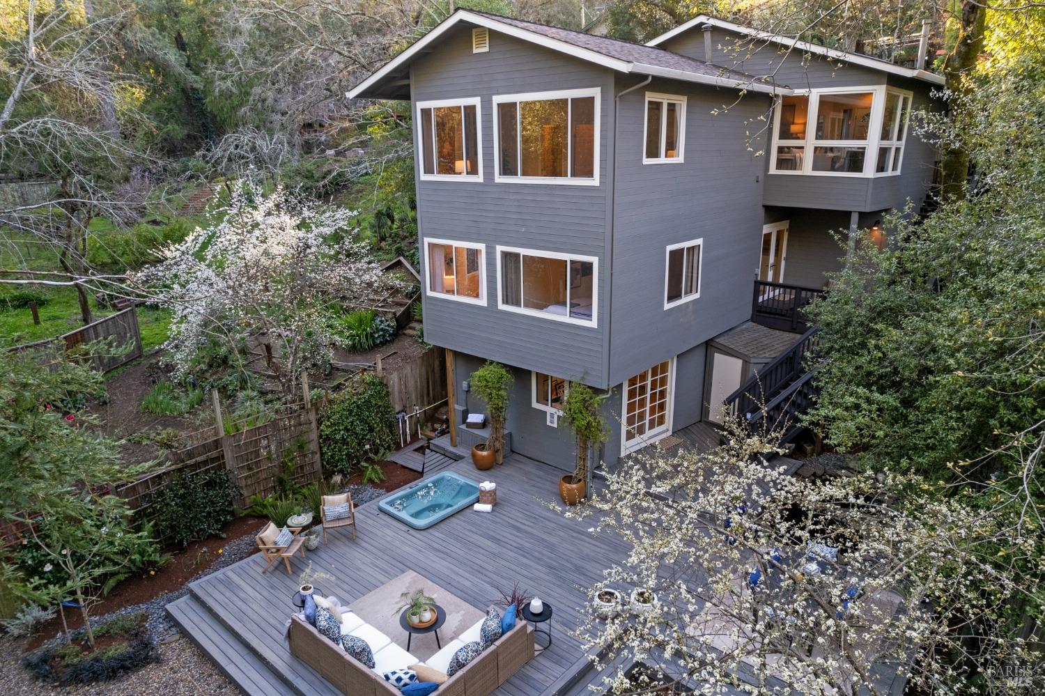 223 Cascade Drive