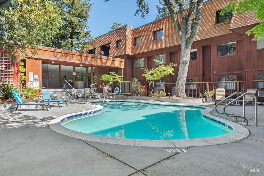 1579 Lincoln Avenue Unit: #211