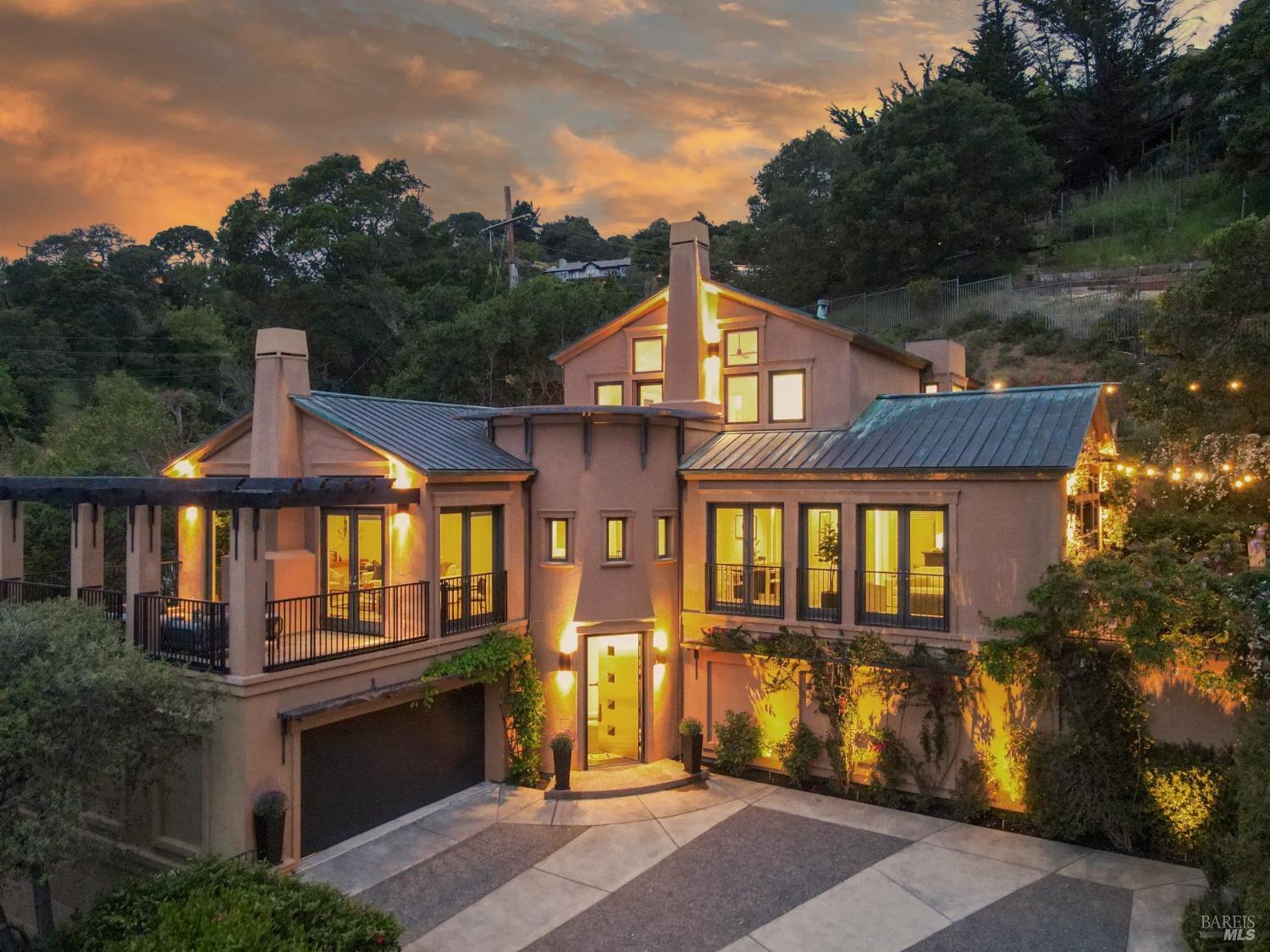 129 La Cuesta Drive