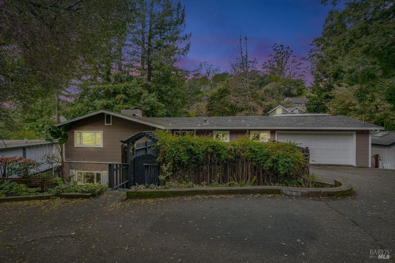 153 Willow Avenue