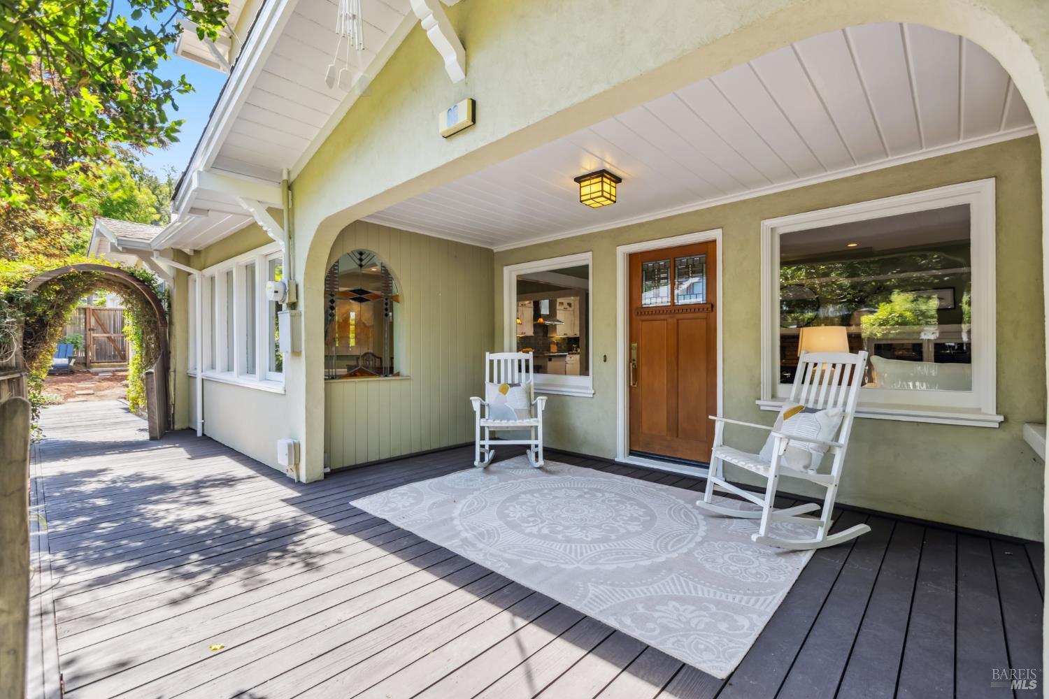 68 Scenic Avenue
