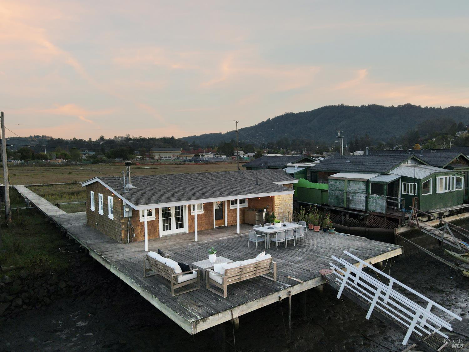 24 Boardwalk One