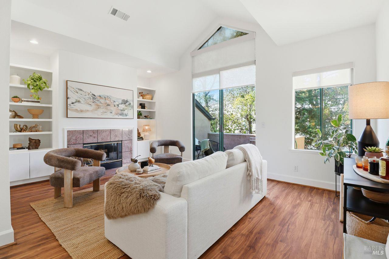 37 Ross Avenue Unit: #5
