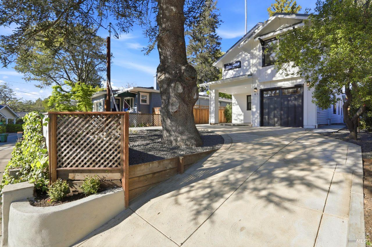41 Park Drive