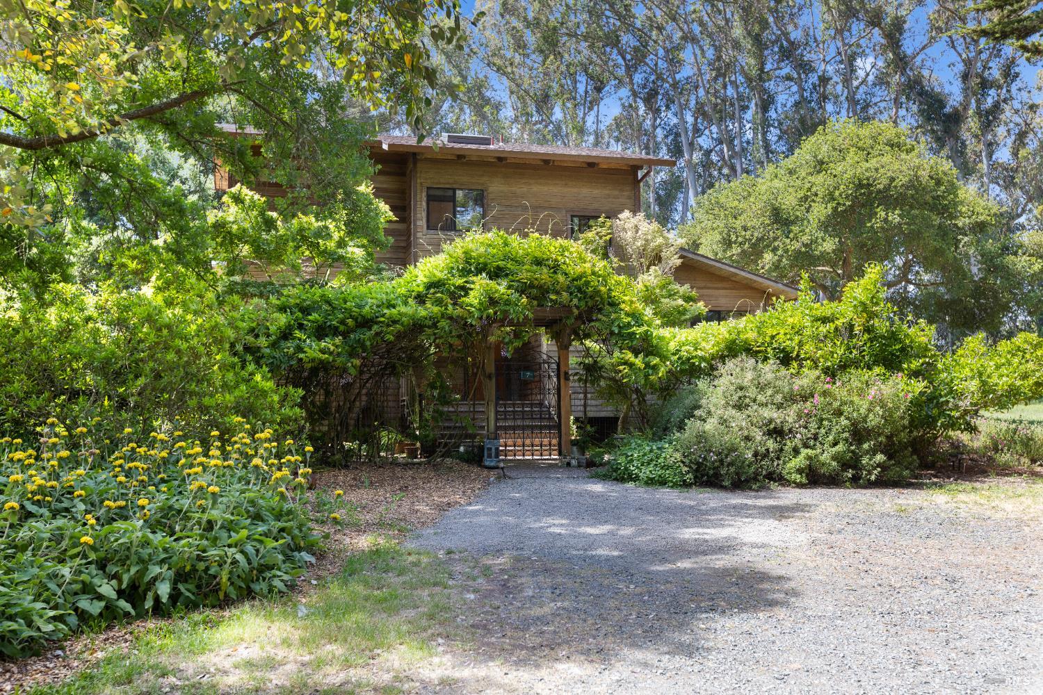 7 Linsdale Lane
