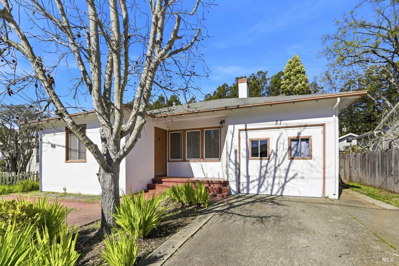 31 Claus Drive