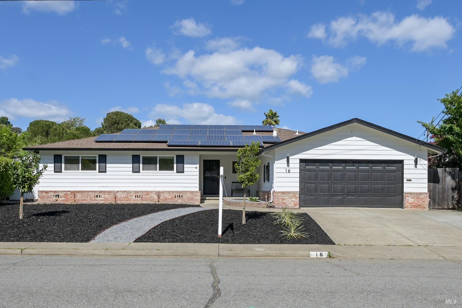 16 Wallace Way