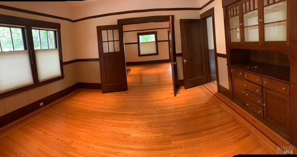 31 Valencia Avenue
