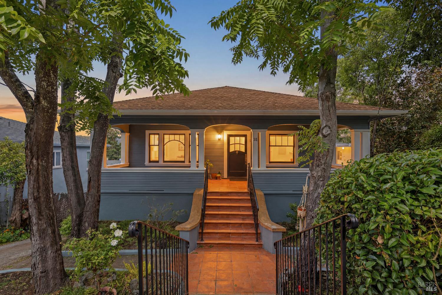 31 Valencia Avenue