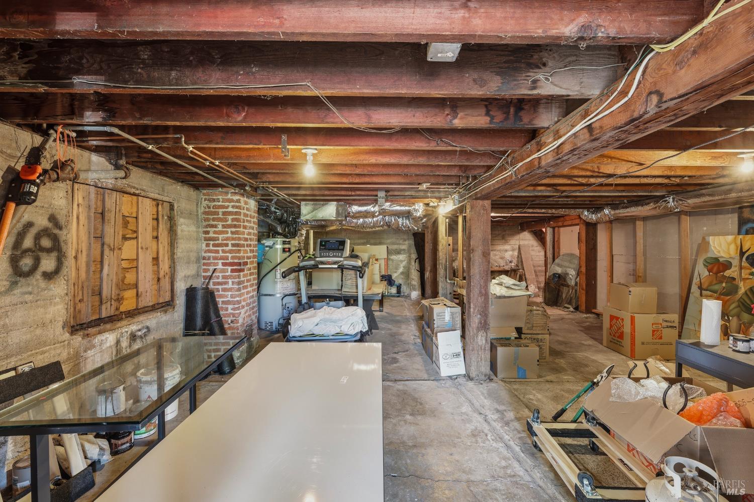 31 Valencia Avenue