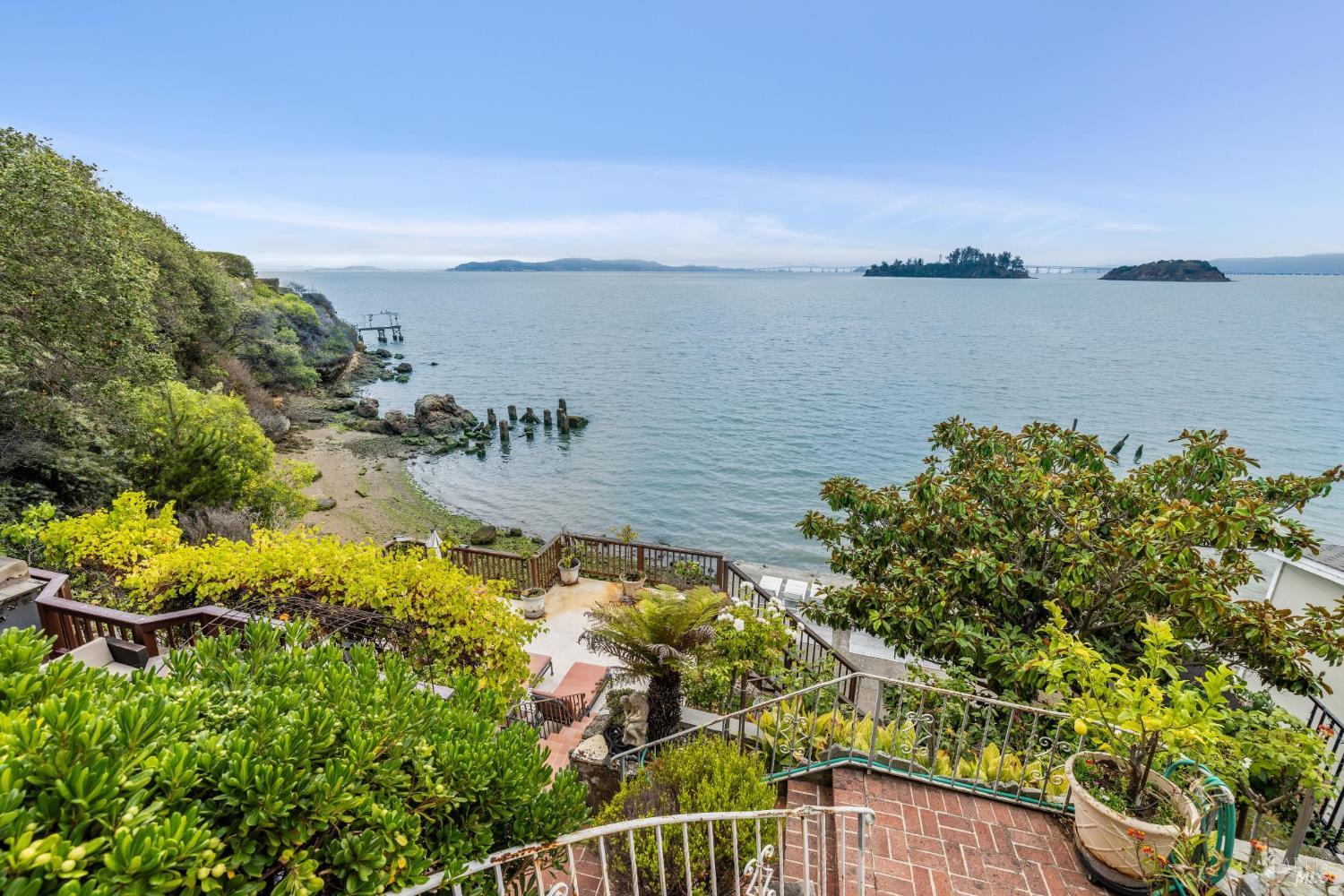 187 Oak Drive