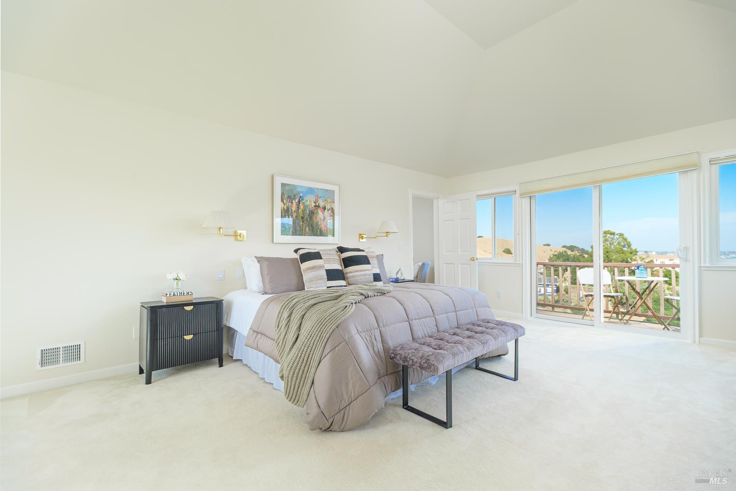 15 Ravine Way