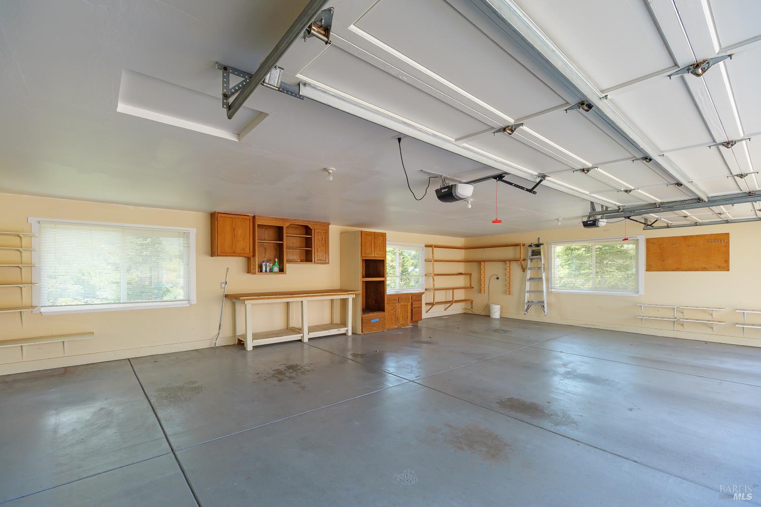 15 Ravine Way